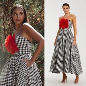 NWT Mac Duggal Ieena Black White Strapless Boucle A Line Midi Dress W/3D Flower